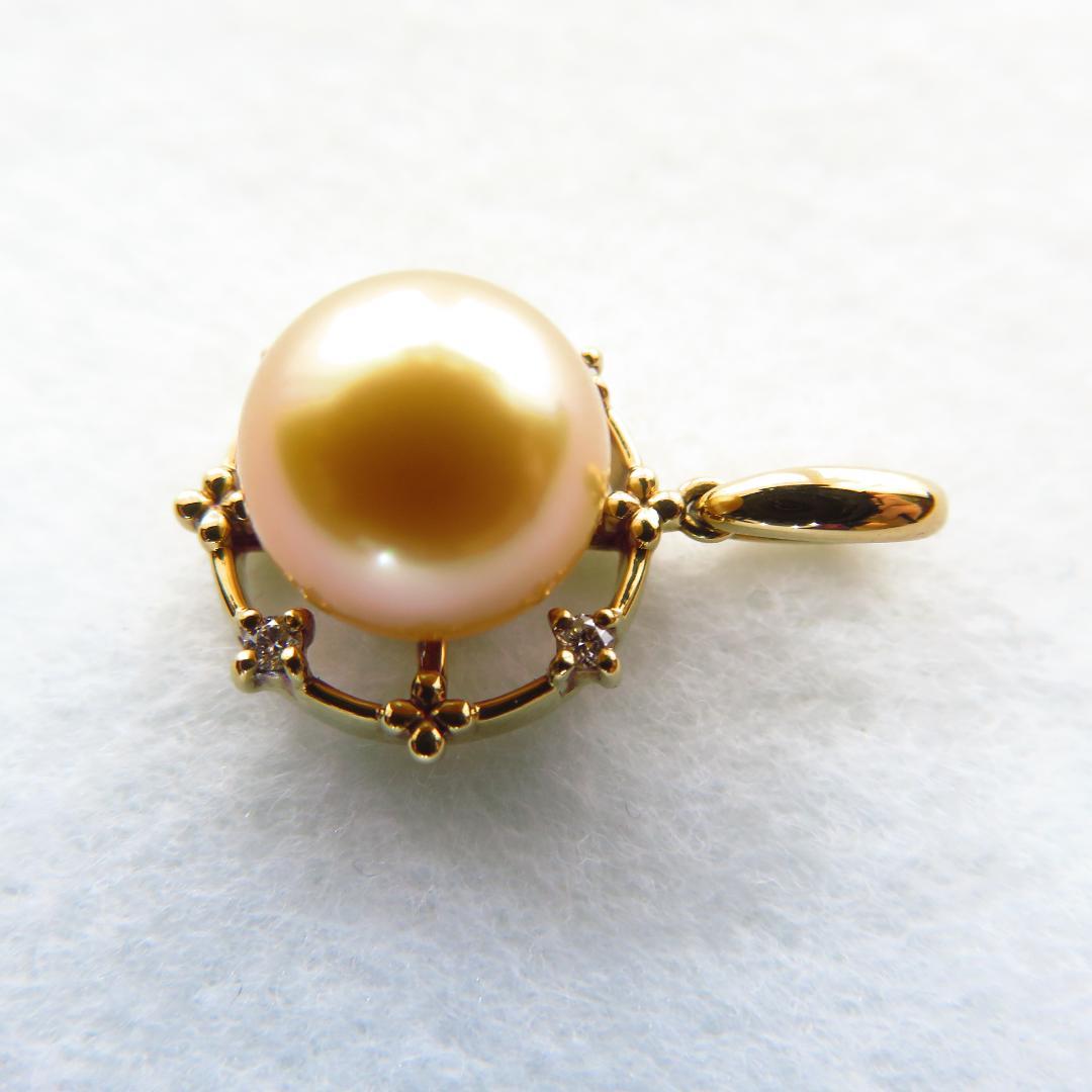 K18 pearl pendant top with 4 diamonds, 14.6mm diameter and 22mm overall length