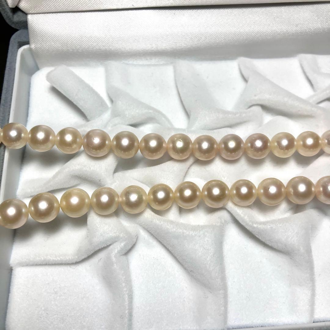 Akoya pearl necklace with 8.0-8.5mm white pearls and silver clasp, 43cm length