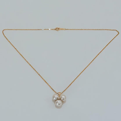 Mikimoto pearl diamond necklace in 18K yellow gold with 37cm chain and three 6.7mm pearls