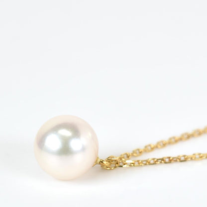 Mikimoto necklace with single 7mm Akoya pearl on 18K yellow gold chain, 40cm length, Mikimoto engraving visible
