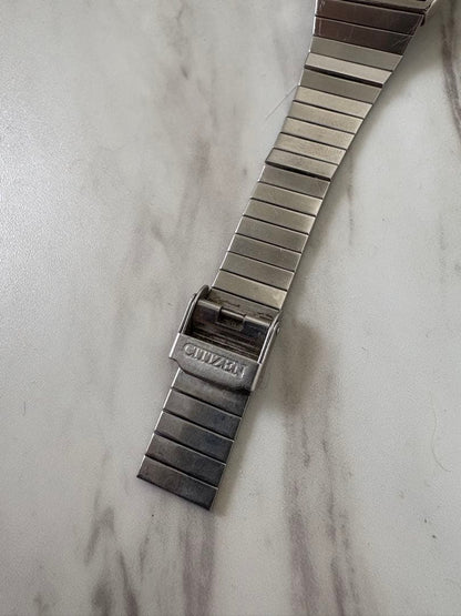 Citizen 99s-2000s Anadigi Temp Digital Men's Watch — Japanese