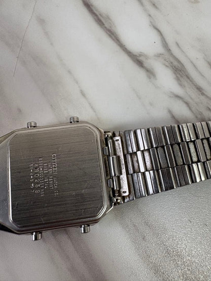 Citizen 99s-2000s Anadigi Temp Digital Men's Watch — Japanese