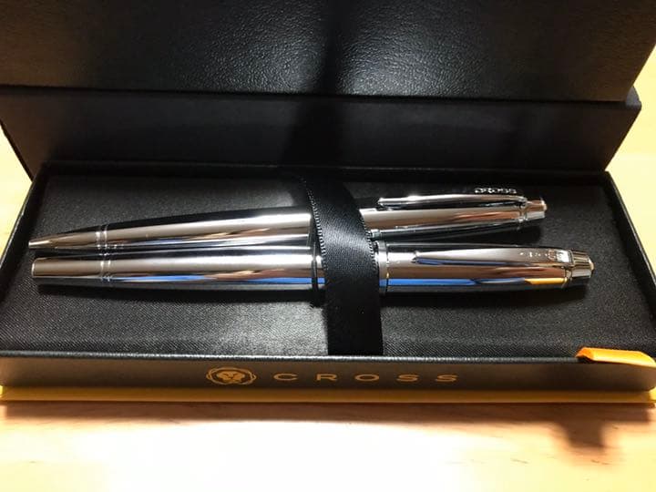 New CROSS ballpoint pen and refill set in box with instruction manual