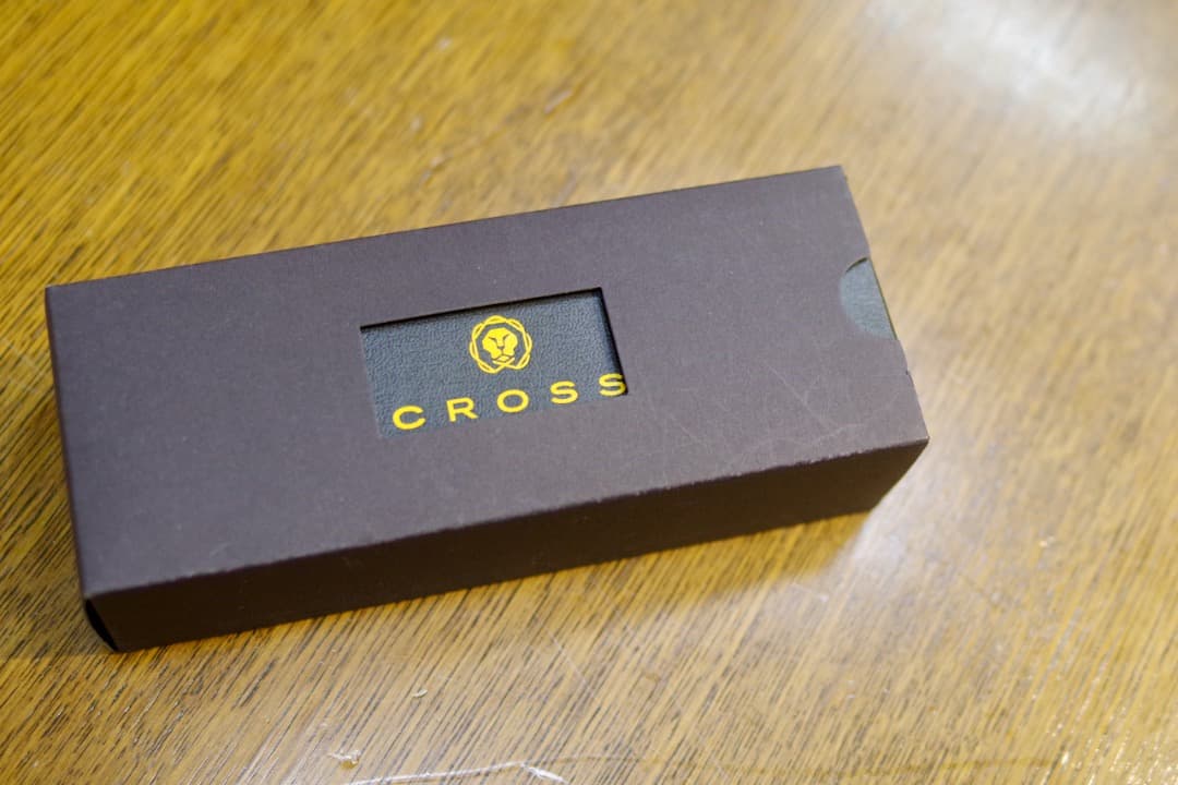 Kuro Cross Classic Century ballpoint pen in chrome with metal body and smooth oil-based ink