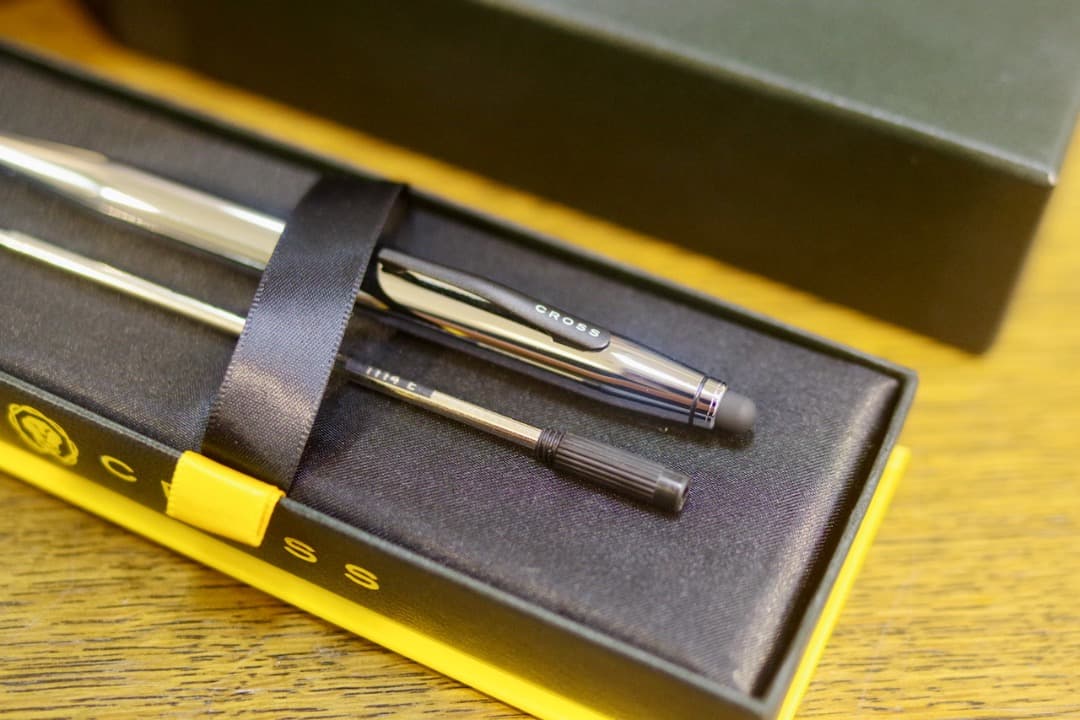 Kuro Cross Classic Century ballpoint pen in chrome with metal body and smooth oil-based ink