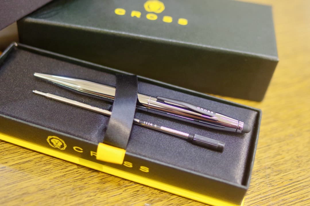Kuro Cross Classic Century ballpoint pen in chrome with metal body and smooth oil-based ink