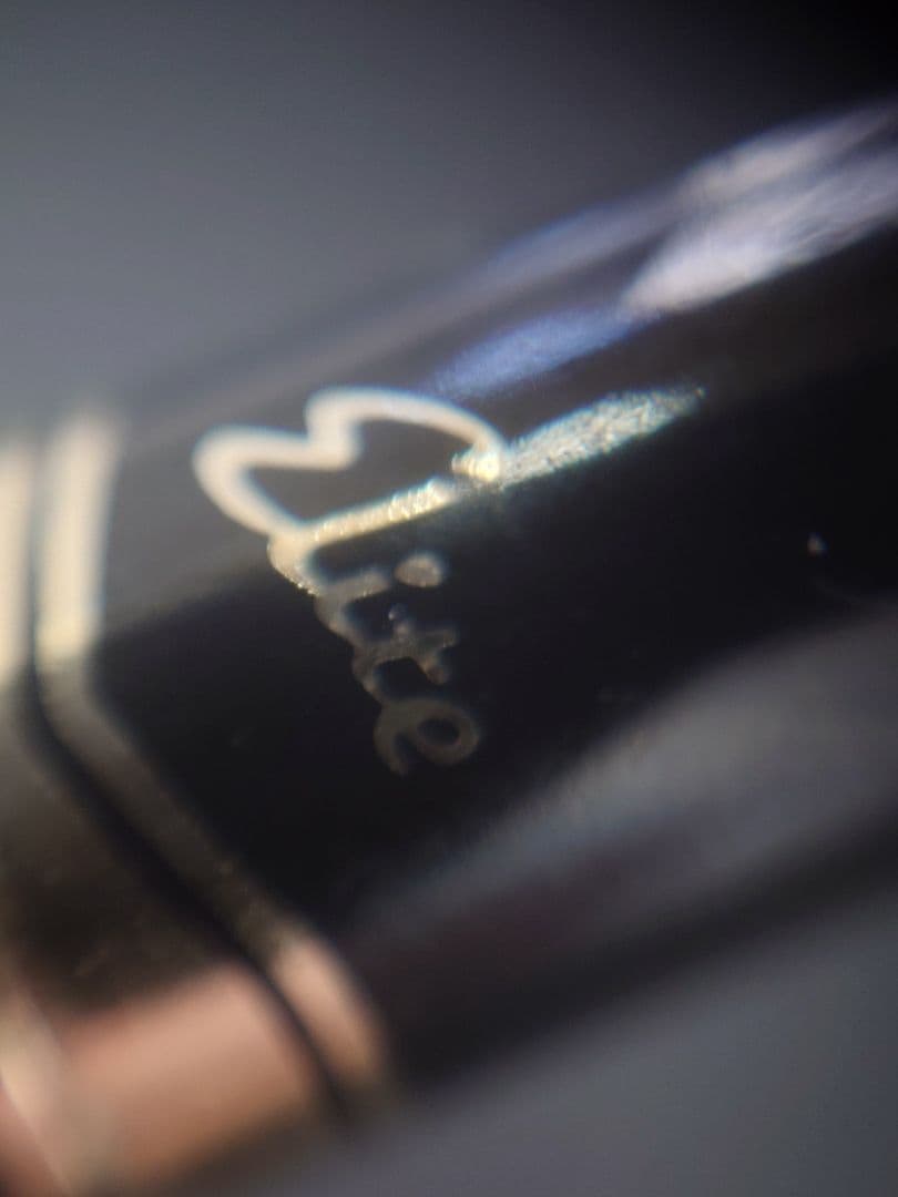 Pilot fountain pen model H773 with 18K gold nib in black and gold finish