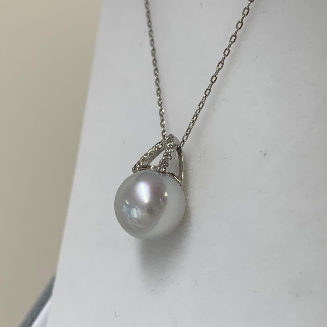 Rare unbleached Akoya pearl necklace with natural blue 8-8.5mm pearls and platinum chain with diamond engraving