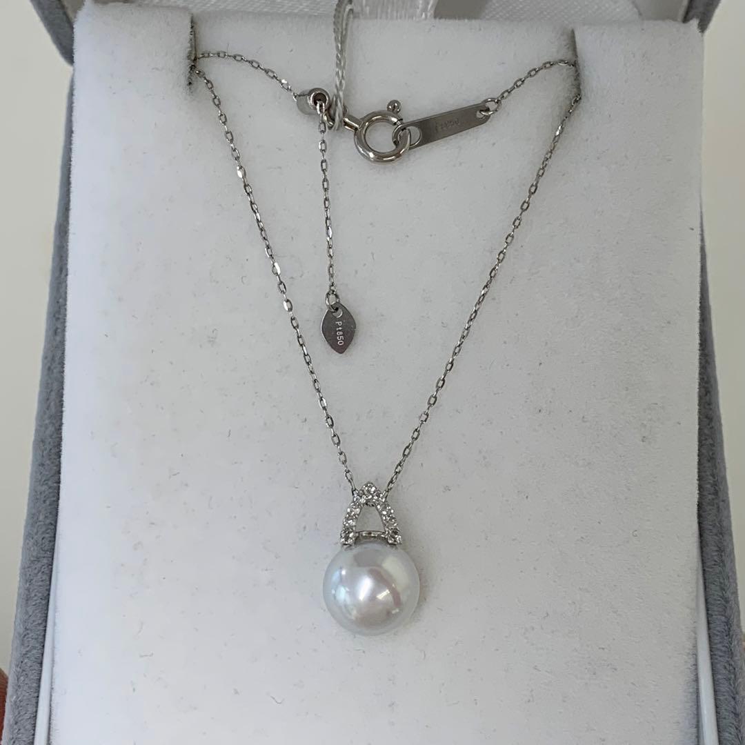 Rare unbleached Akoya pearl necklace with natural blue 8-8.5mm pearls and platinum chain with diamond engraving