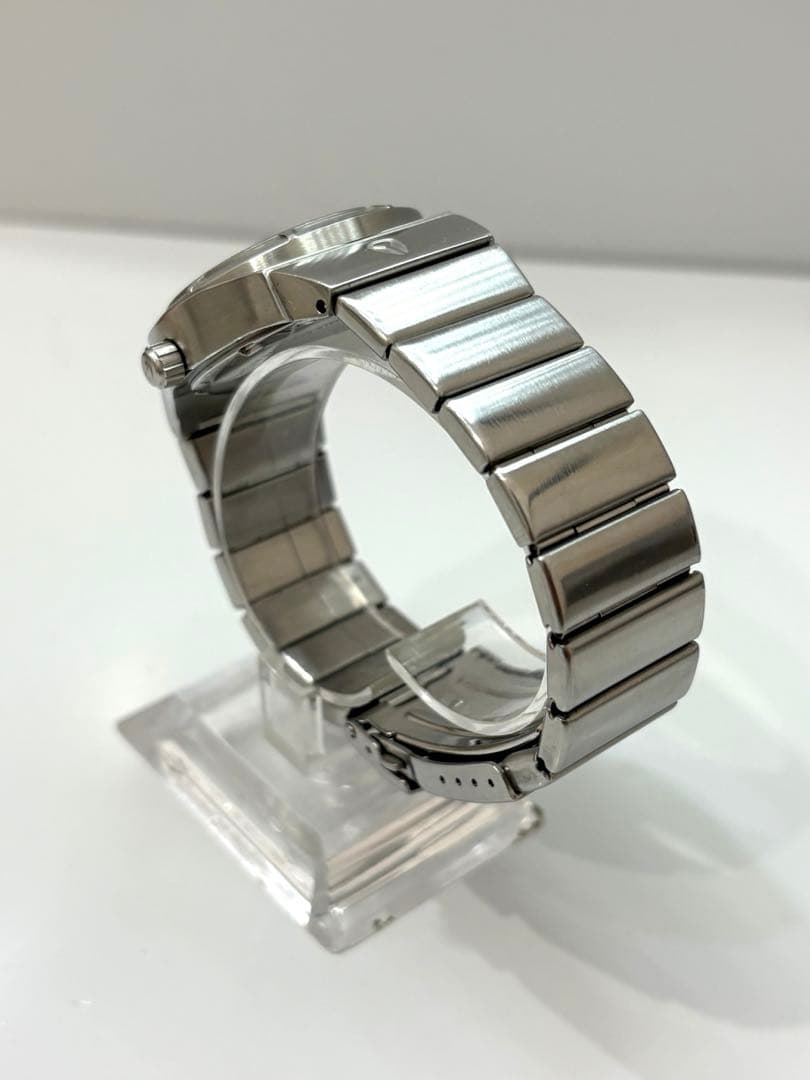 NIXON Model Quartz Men's Watch — Japanese