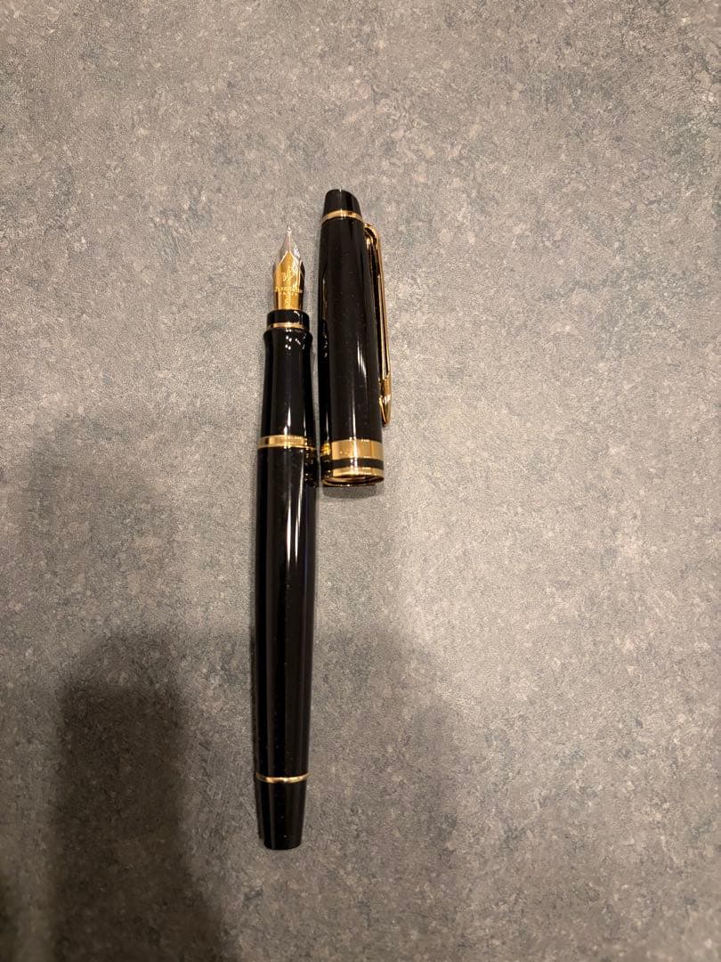 New and unused Waterman Pen and Ballpoint Pen Set displayed on a white background