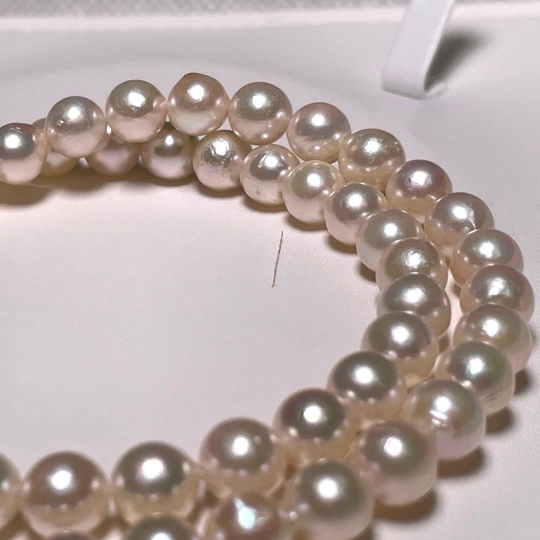 Akoya pearl necklace with 6.4-6.8mm round white pearls on silver chain 44cm length