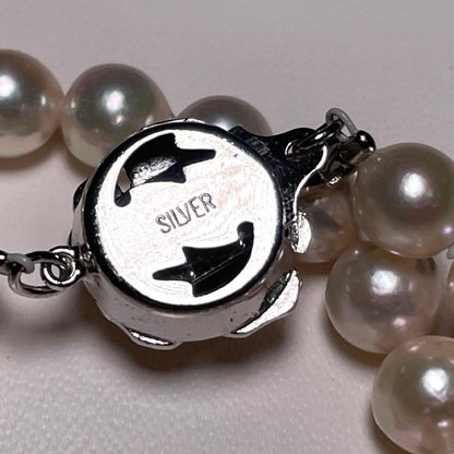 Akoya pearl necklace with 6.4-6.8mm round white pearls on silver chain 44cm length