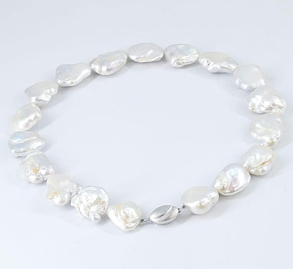 Baroque pearl necklace about 43cm long with natural white untinted pearls sized 18-27mm