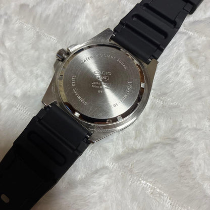 CASIO MDV-107 Quartz Men's Watch — Japanese