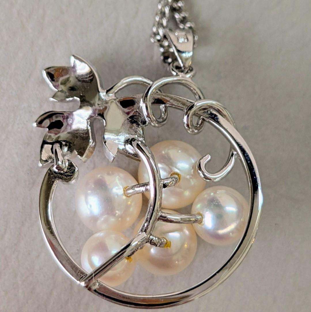 Mikimoto Silver 925 necklace featuring 5-7mm Akoya pearls arranged in a grape motif with 24cm chain