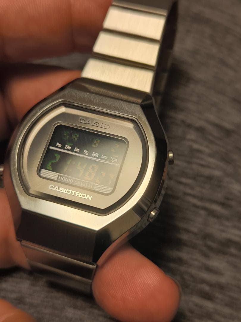 CASIO TRN-100 B-8 Digital Men's Watch — Japanese