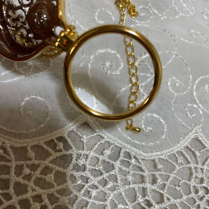 MIKIMOTO Pearl Filigree Pattern Pendant Top Gold Necklace with magnifying glass and 41 cm chain