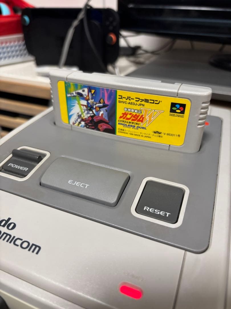 Super Nintendo Entertainment System cartridge for Shinsou Kidou Senki Gandamu W Endless Duel video game 1996 Japanese
