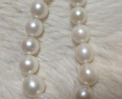 C Akoya pearl gradient necklace with silver chain and 3.8 to 7.2mm baby pearls, 44cm length