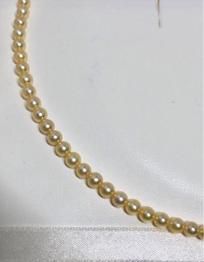 Baby pearl necklace featuring round Akoya pearls in K18 gold color, 39cm length, pearl size 4.0-4.5mm