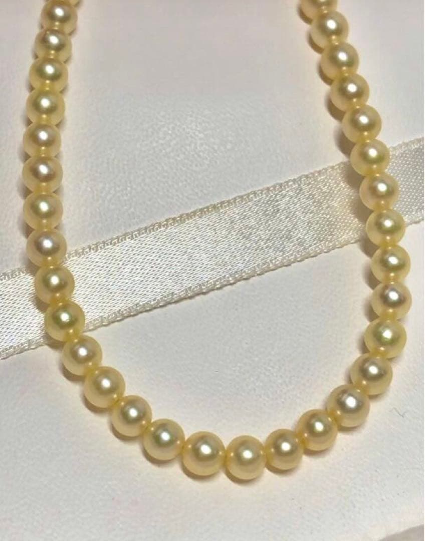 Baby pearl necklace featuring round Akoya pearls in K18 gold color, 39cm length, pearl size 4.0-4.5mm