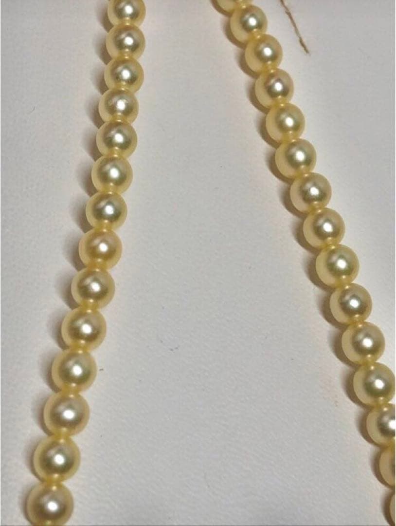 Baby pearl necklace featuring round Akoya pearls in K18 gold color, 39cm length, pearl size 4.0-4.5mm