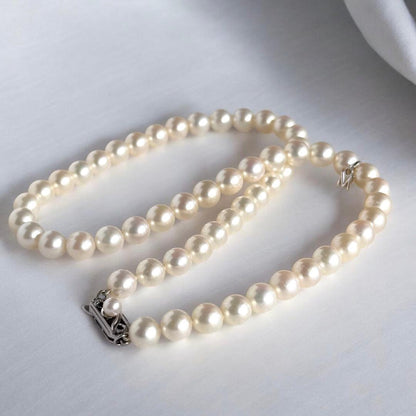 Highest grade Mikimoto M Charm large round Akoya pearl necklace with 42 cm length and K14 white gold clasp