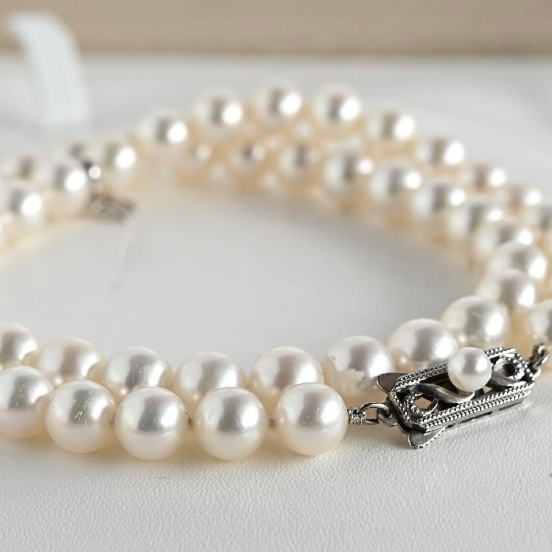 Highest grade Mikimoto M Charm large round Akoya pearl necklace with 42 cm length and K14 white gold clasp