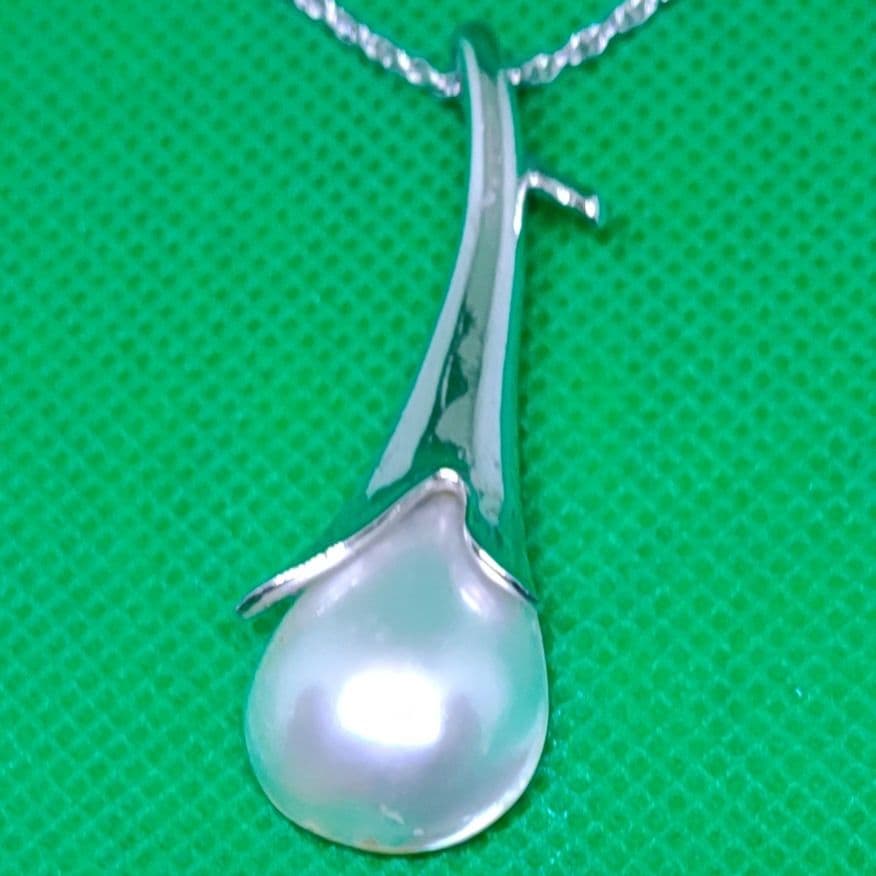 Mikimoto Rare Mabe Pearl Necklace with silver chain and large round pearl pendant