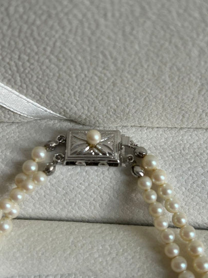 Akoya pearl gradient double necklace with silver clasp featuring white pearls ranging from 3 to 8 mm