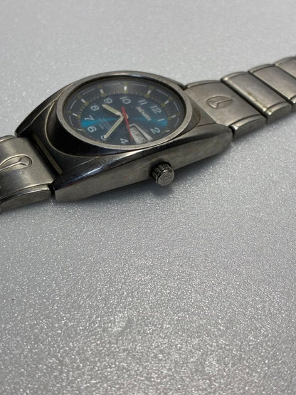 NIXON THE DON Quartz Men's Watch — Japanese