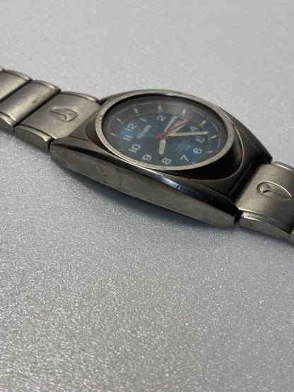 NIXON THE DON Quartz Men's Watch — Japanese