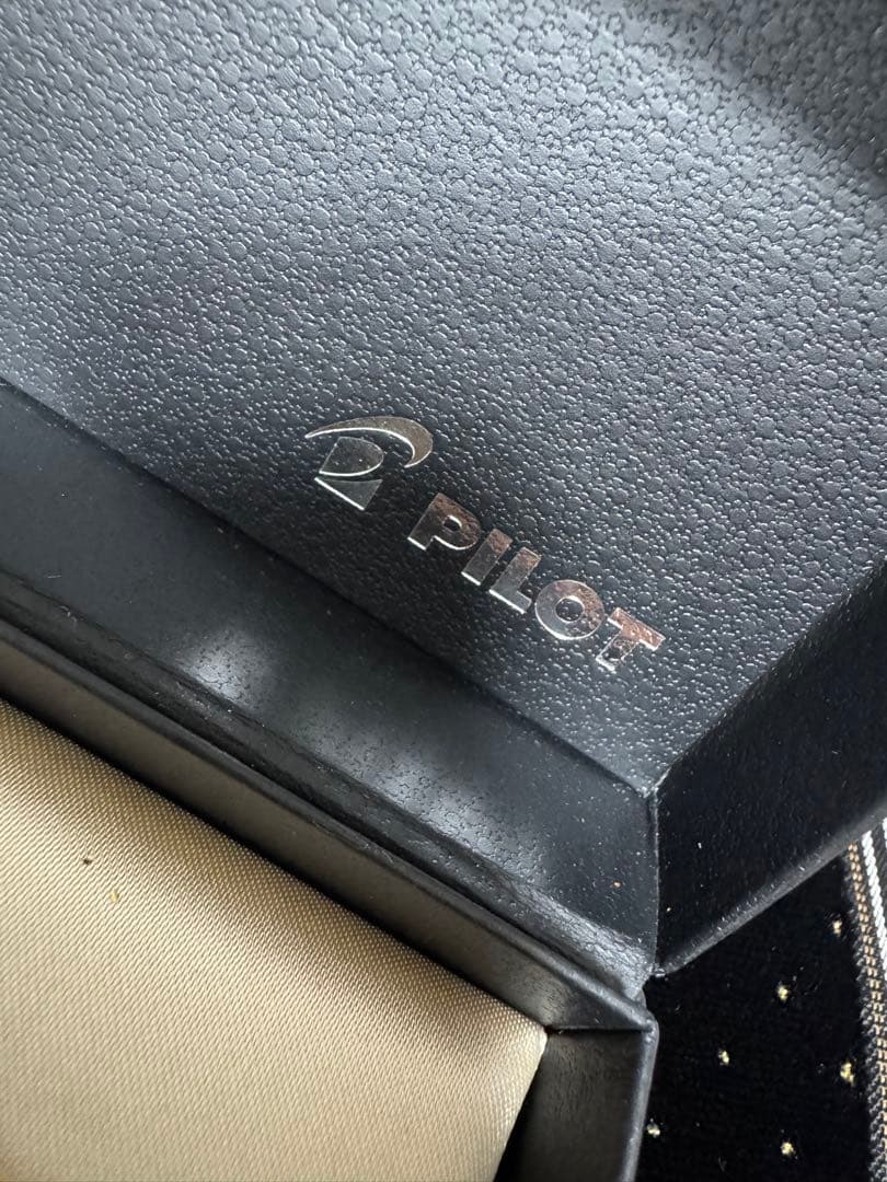PILOT Lucina black ballpoint pen made of plastic and metal with a dedicated black case
