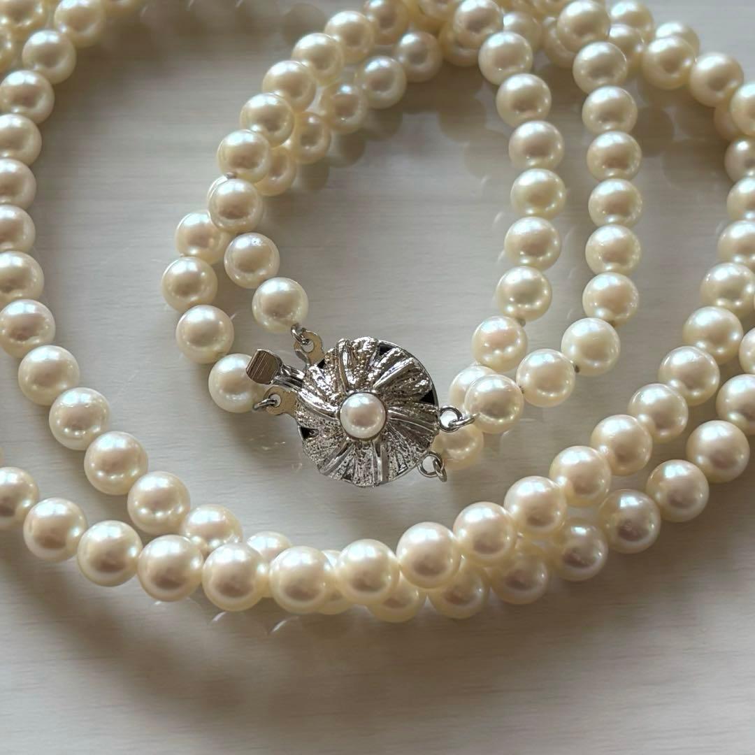 Honmono Pearls two-strand necklace featuring 6mm round white pearls on a 42.5 cm length strand
