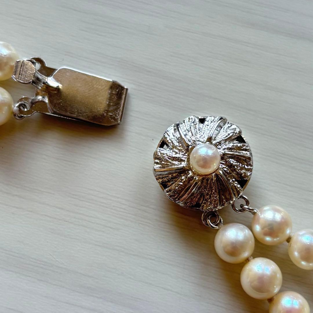 Honmono Pearls two-strand necklace featuring 6mm round white pearls on a 42.5 cm length strand