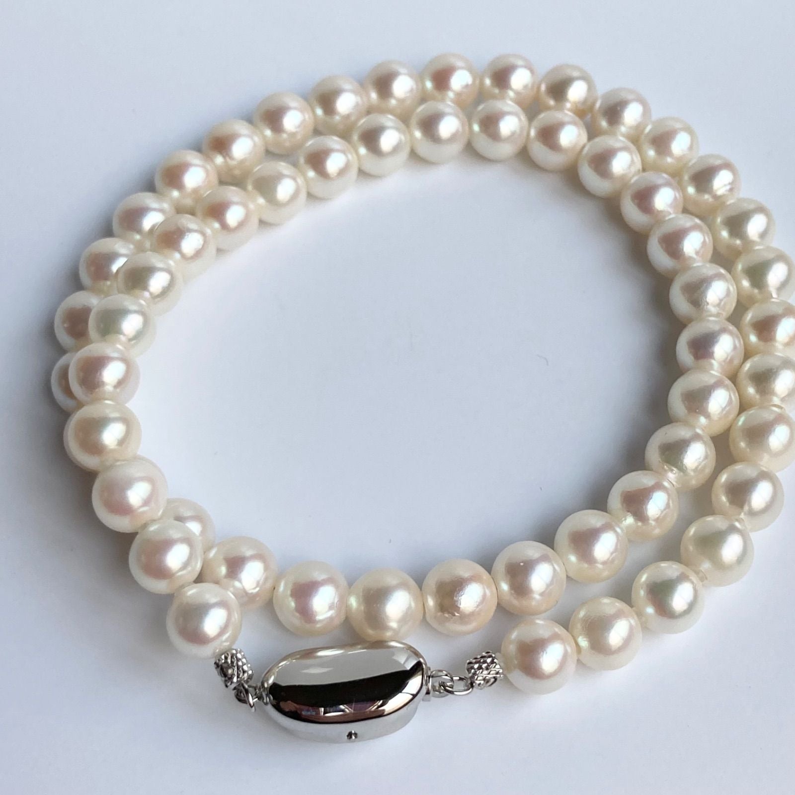 Akoya pearl necklace with 6.5-7.0mm pearls and silver clasp, 43cm length