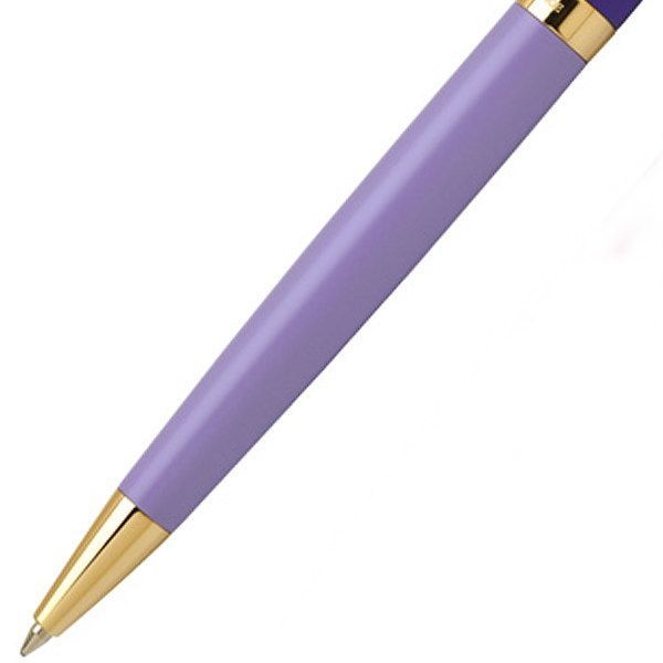 Waterman Metropolitan Essential Purple GT 2180131 oil-based ballpoint pen with purple color blocking design