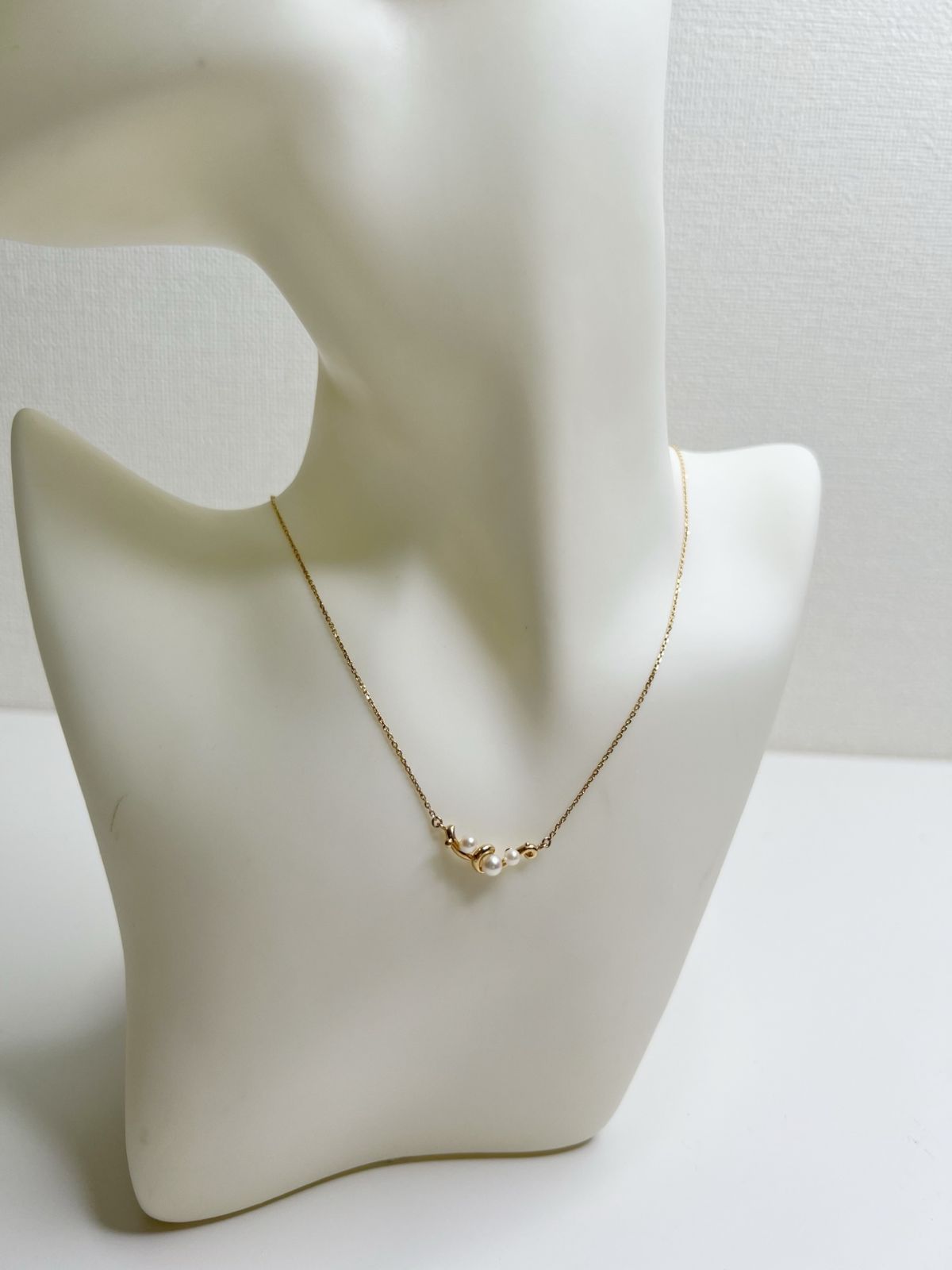 Tasaki 18k gold necklace with 2.9g weight and 39cm length model 3YE25089901-0004