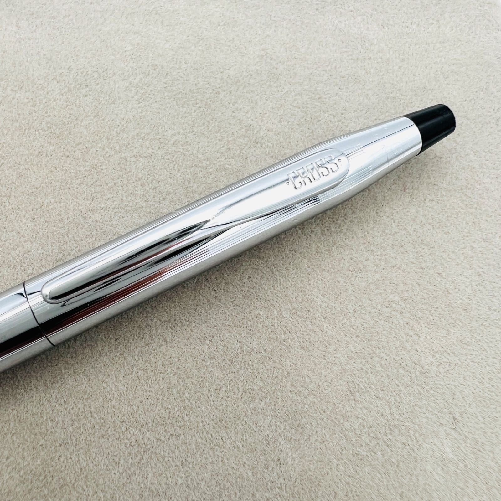Silver color Cross ballpoint pen measuring 13.5 cm with sleek design and smooth writing tip