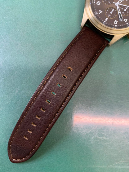 FOSSIL DE-5002 Quartz Men's Watch — Japanese