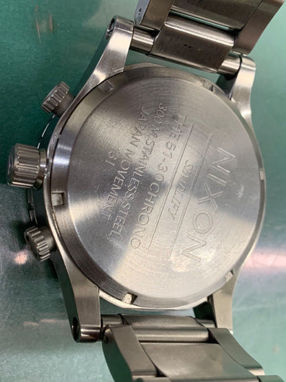 NIXON R6-6222 Quartz Men's Watch — Japanese