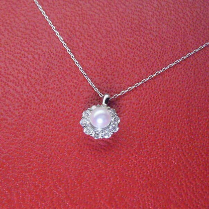 Platinum 950 baby pearl Akoya pearl necklace with ten diamonds and adjustable 40cm chain