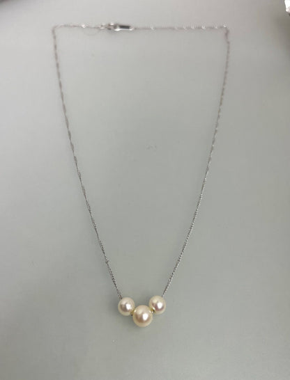 Akoya Pearl 3-row chain necklace with 5.0mm-6.0mm pearls on 40cm Silver925 silver chain