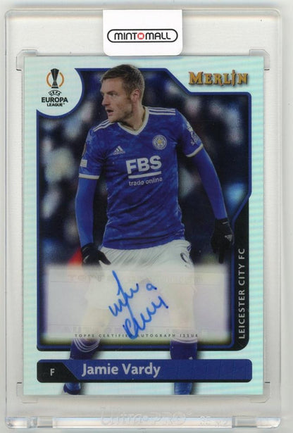 2021-22 Topps Merlin Chrome UEFA Jamie Vardy autograph trading card featuring Leicester City FC