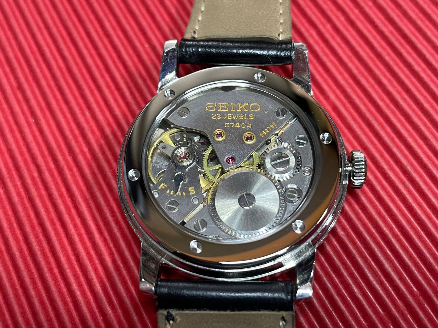 SEIKO 5740-0010 Manual Men's Watch — Japanese
