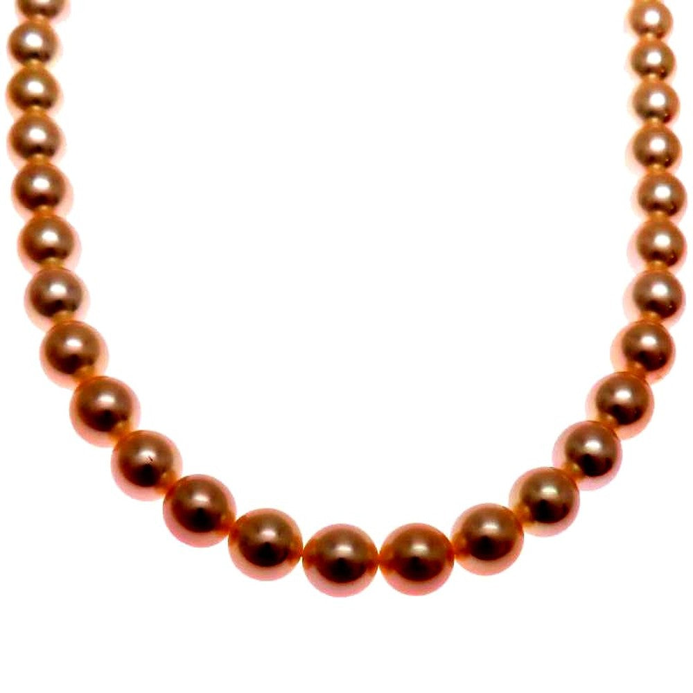 Mikimoto necklace featuring 7.0 to 7.5 mm pearls on a 43 cm K18 white gold and silver chain