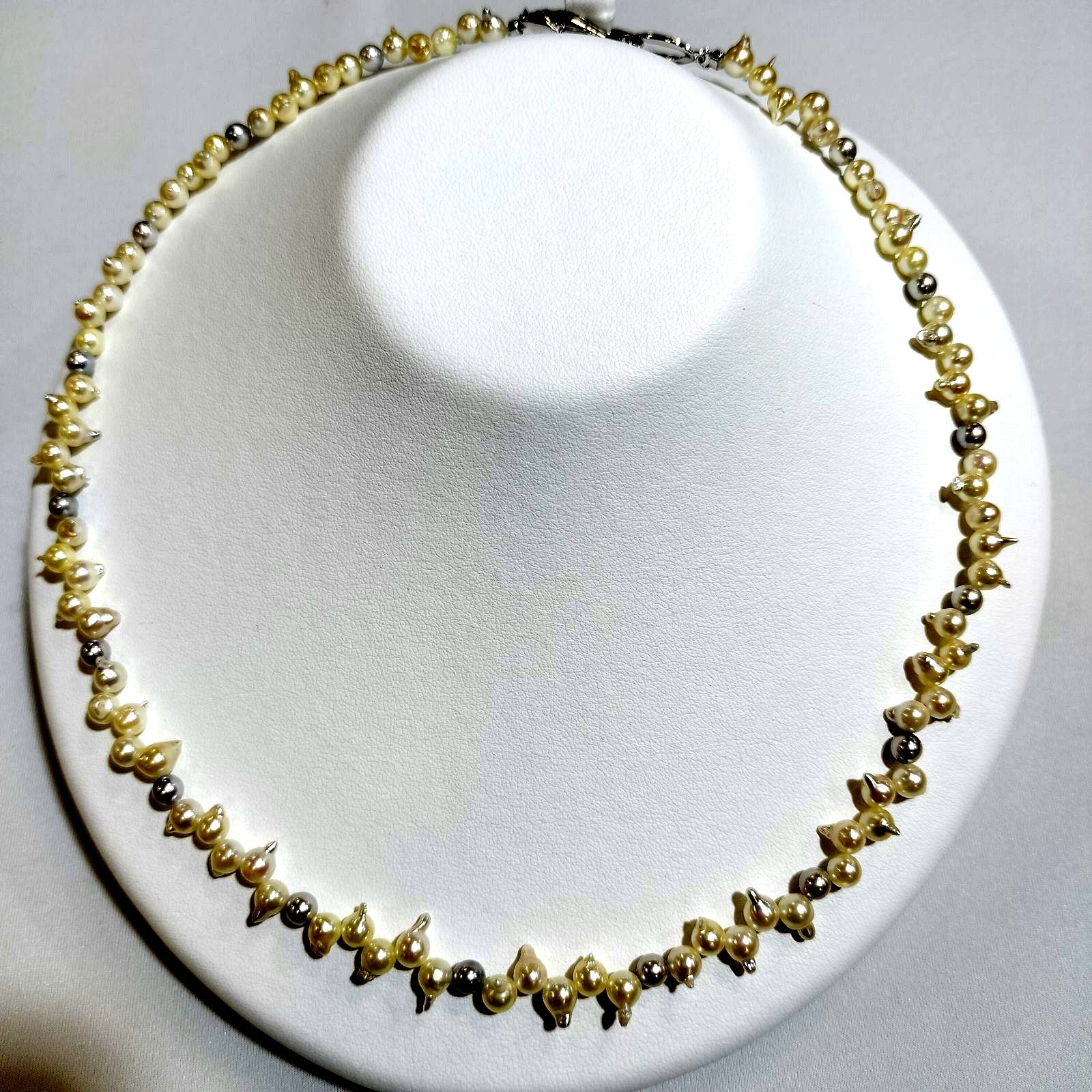 Akoya Pearl Cleopatra Necklace featuring 4.5-5mm untreated pearls on a 51cm strand