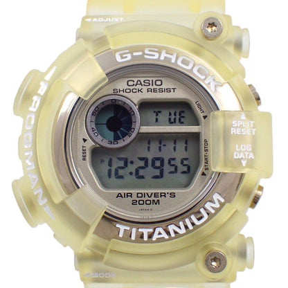 CASIO DW-8201WC-9T Quartz Men's Watch — Japanese