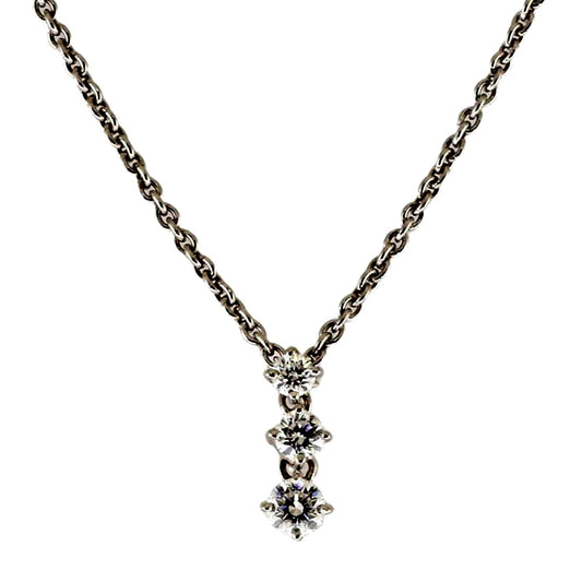 Mikimoto ladies necklace in 18K white gold with diamond detail and K18WG engraving on clasp